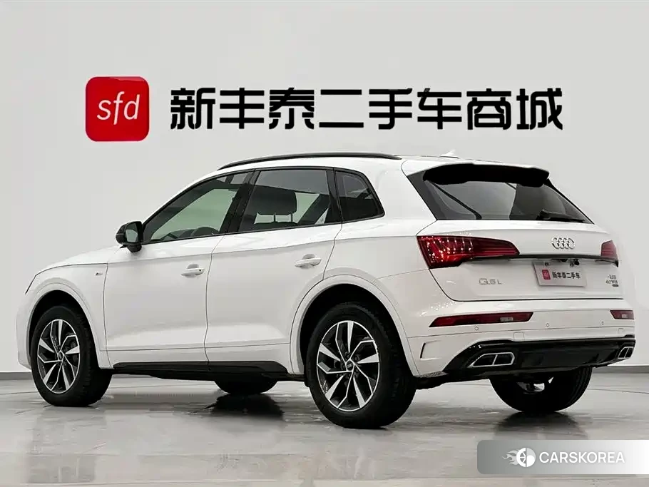 Audi Q5L id 4629610 из Китая 29