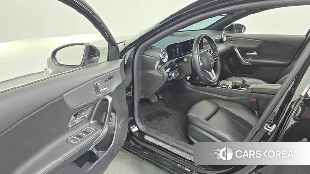 Mercedes-Benz A-Class W177 id 4727495 из Кореи 32