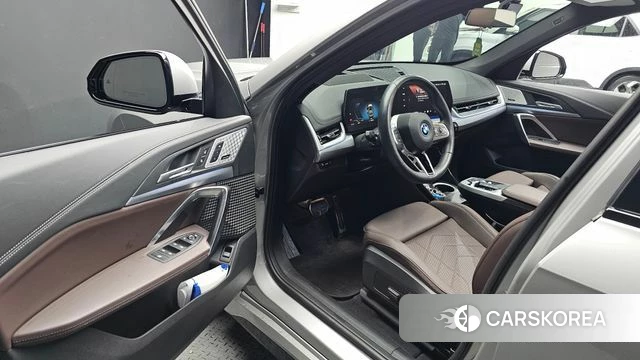BMW iX1 (U11) id 4560404 из Кореи 35