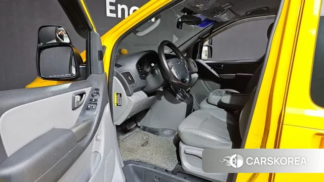 Hyundai The New Grand Starex id 3736146 из Кореи 20