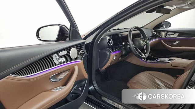 Mercedes-Benz E-Class W213 id 4847910 из Кореи 36