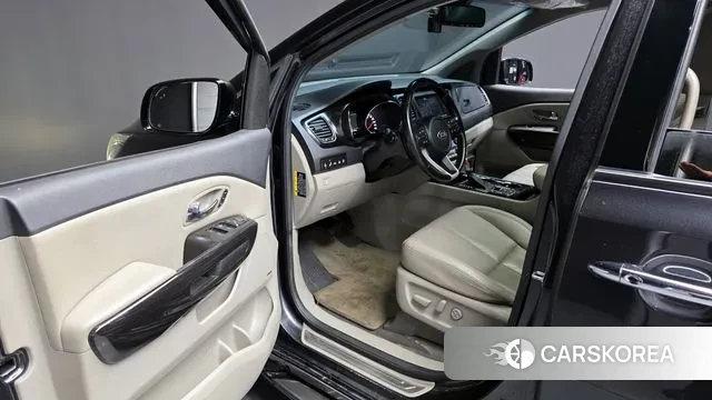 Kia The New Carnival id 3754524 из Кореи 20