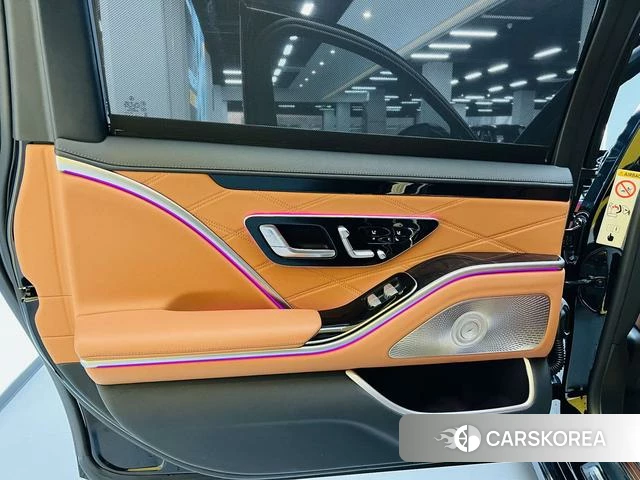 Mercedes-Benz Maybach S-class id 4298484 из Китая 20