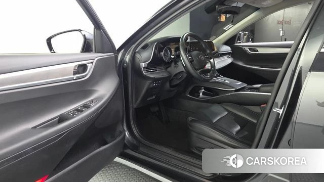 Hyundai The New Grandeur IG Hybrid id 4458751 из Кореи 32