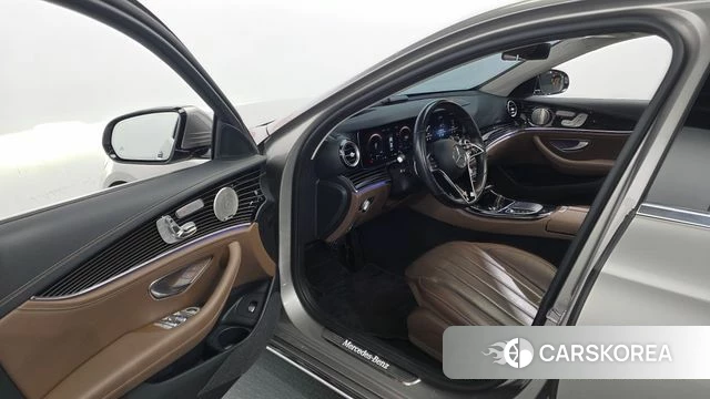 Mercedes-Benz E-Class W213 id 4779857 из Кореи 38