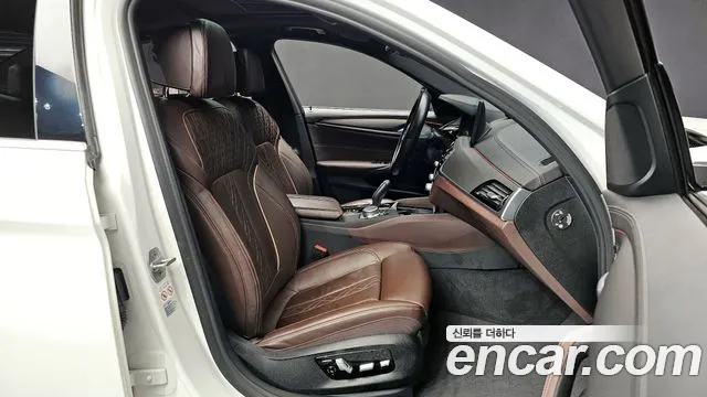 BMW 5 Series (G30) id 2824399 из Кореи 20