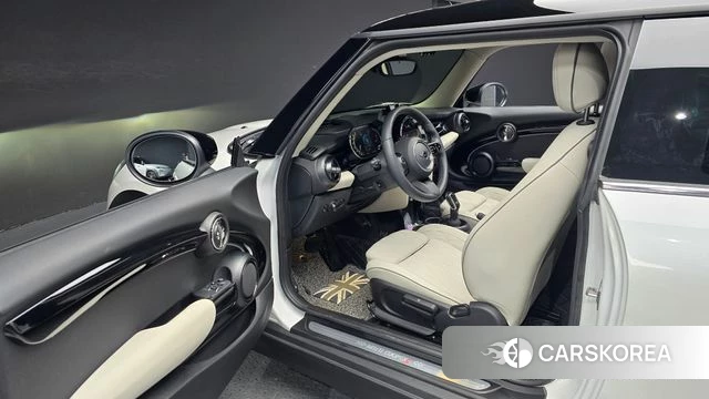 Mini Cooper S id 3964101 из Кореи 20