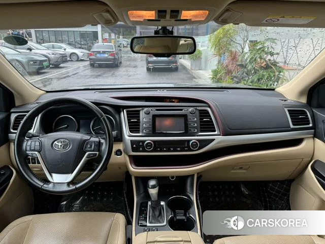 Toyota Highlander id 4207039 из Китая 10