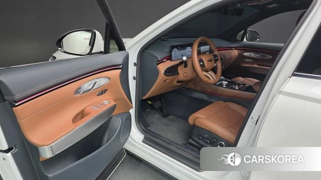 Genesis GV70 id 4589943 из Кореи 34