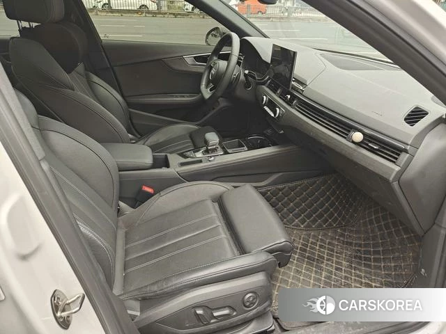 Audi A4L id 4290709 из Китая 10