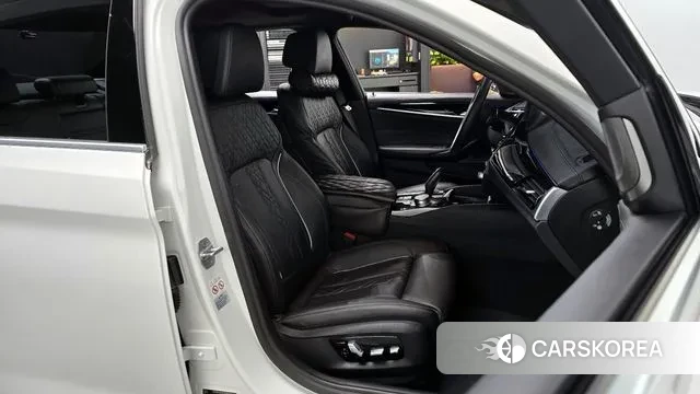 BMW 5 Series (G30) id 2976309 из Кореи 20