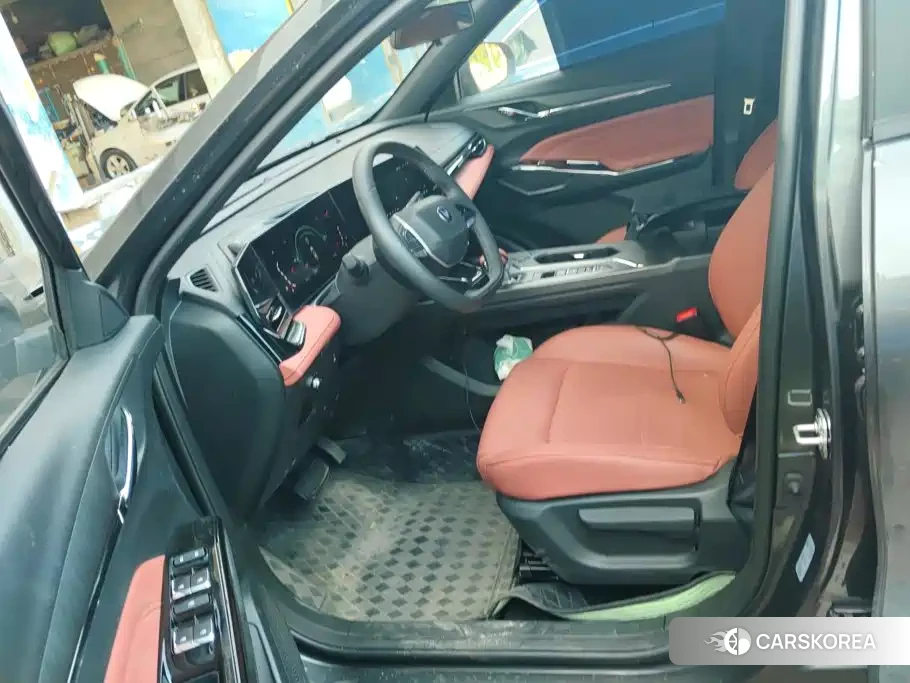 Chang'an Changan X5 PLUS id 4583637 из Китая 16