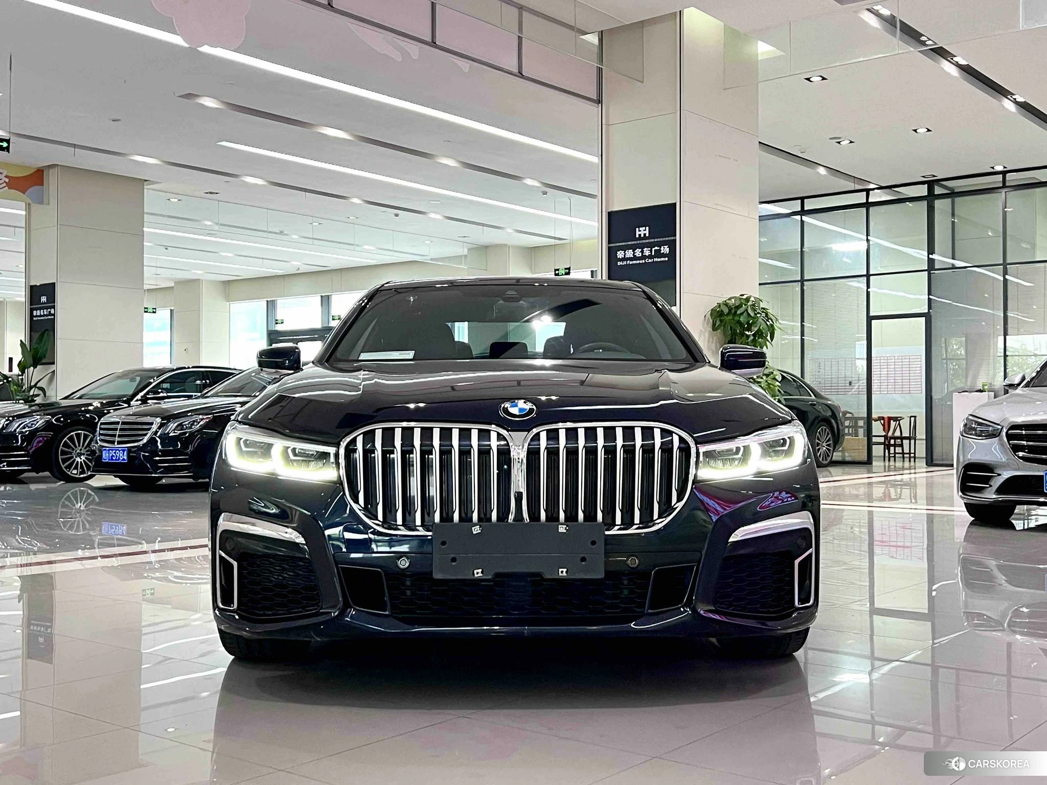BMW 7 series id 4461570 из Китая 10
