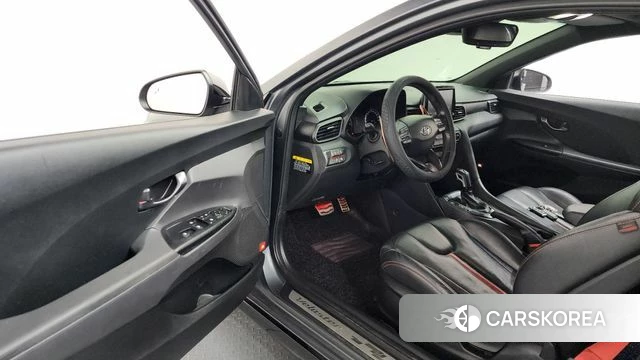 Hyundai Veloster (JS) id 3885925 из Кореи 20