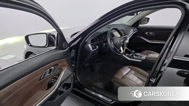 BMW 3 Series (G20) id 3672156 из Кореи 20