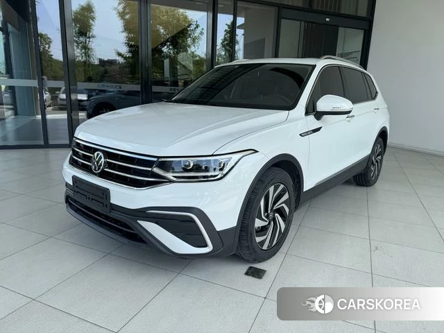 Volkswagen Tiguan L id 4259702 из Китая 10