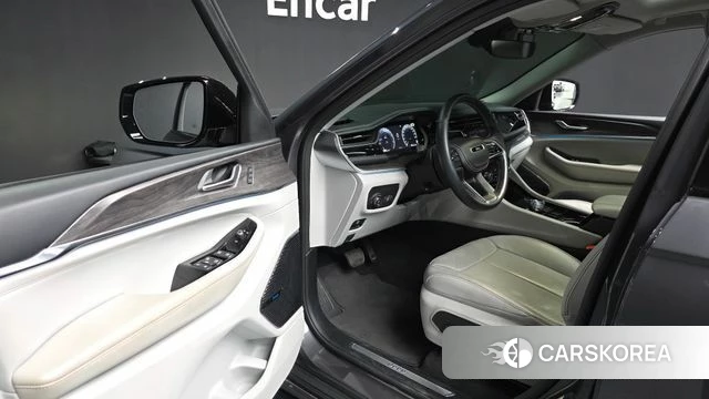 Jeep Grand Cherokee (WL) id 3940808 из Кореи 20