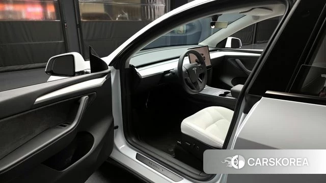 Tesla Model Y id 3909785 из Кореи 20