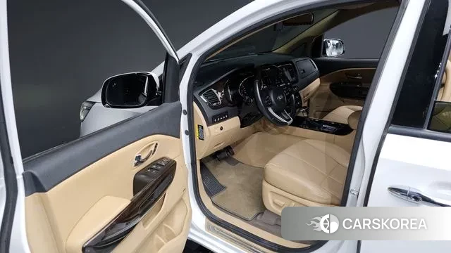 Kia The New Carnival id 3536214 из Кореи 20