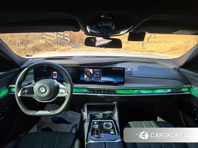 BMW 7 Series (G70) id 3560606 из Кореи 20