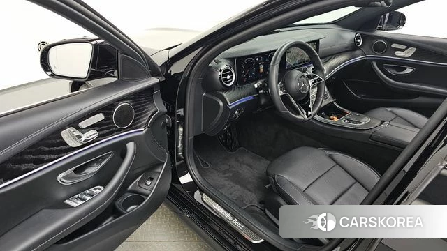 Mercedes-Benz E-Class W213 id 4618323 из Кореи 31