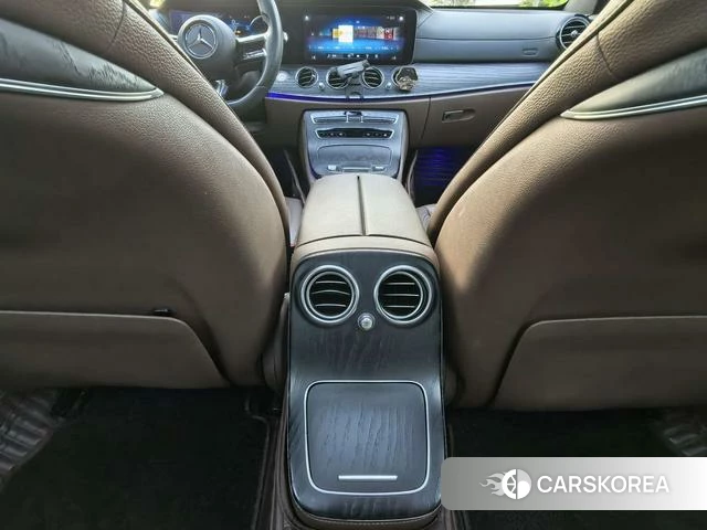 Mercedes-Benz E-class id 4307753 из Китая 33