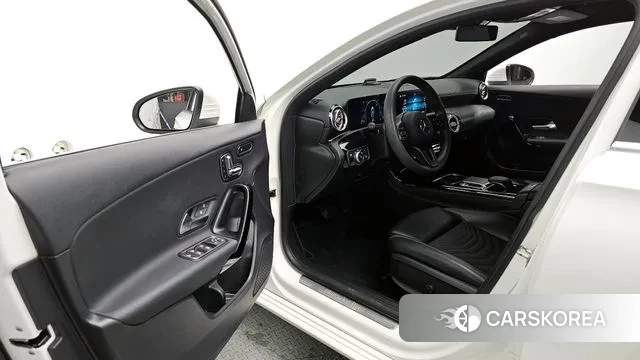 Mercedes-Benz A-Class W177 id 3479392 из Кореи 20