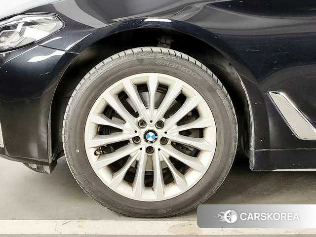 BMW 5 series id 4278886 из Китая 16