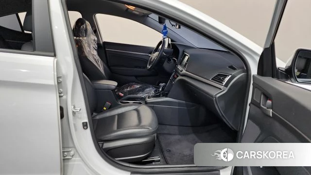 Hyundai Avante AD id 3796122 из Кореи 20