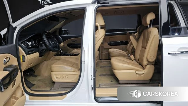 Kia All New Carnival id 3886576 из Кореи 20