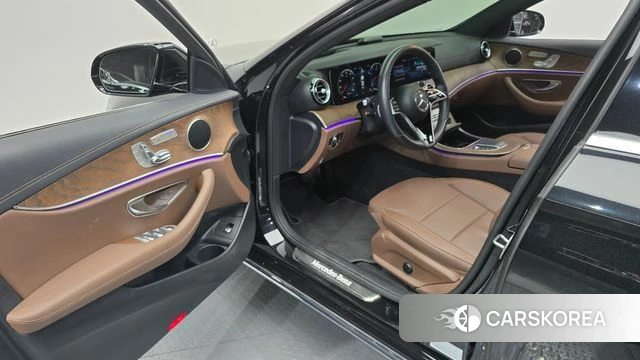 Mercedes-Benz E-Class W213 id 4268175 из Кореи 20