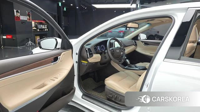 Hyundai Grandeur IG id 4647733 из Кореи 32
