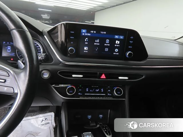 Hyundai Sonata (DN8) id 4397229 из Кореи 20