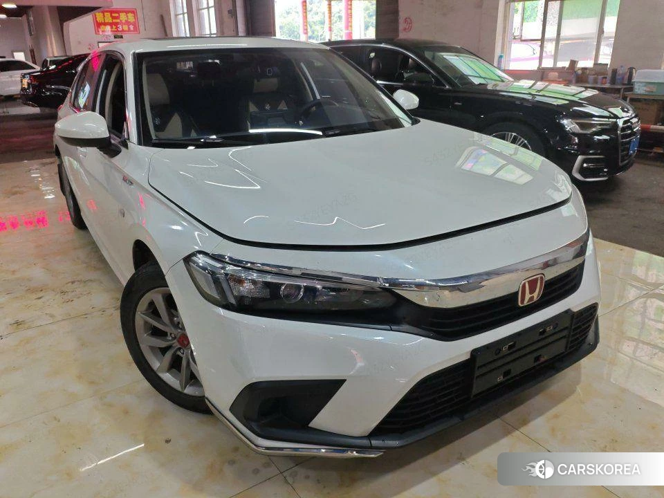 Honda Civic id 4513611 из Китая 16