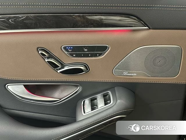 Mercedes-Benz S-class id 4253399 из Китая 26