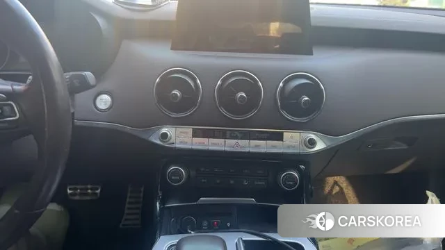 Kia Stinger id 3464909 из Кореи 15