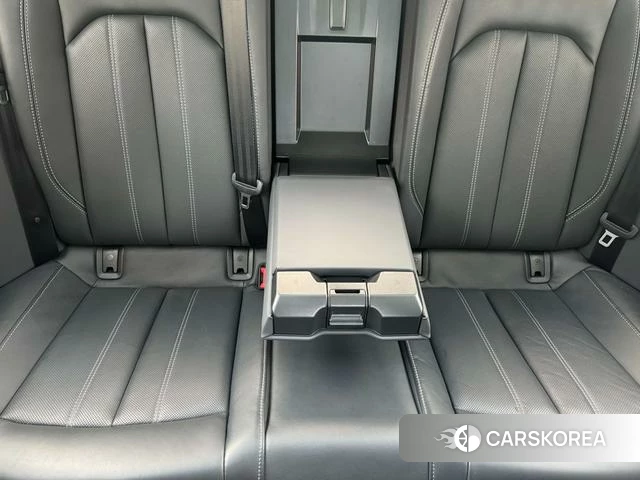 Audi A4L id 4297805 из Китая 27