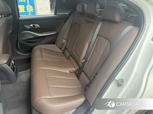 BMW 3 series id 4219305 из Китая 26