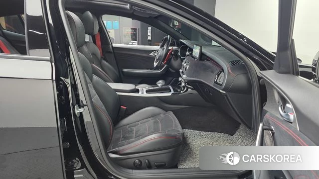 Kia Stinger Meister id 4603753 из Кореи 36