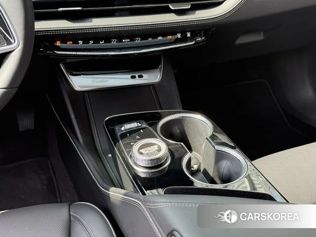 Cadillac GT4 id 3920805 из Китая 27