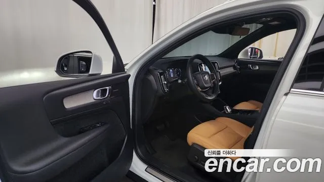 Volvo XC40 id 2659428 из Кореи 20