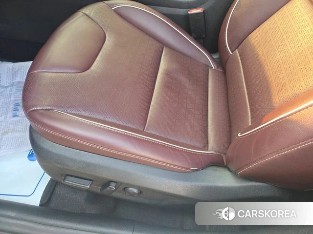 Kia The New Niro id 3800012 из Кореи 20