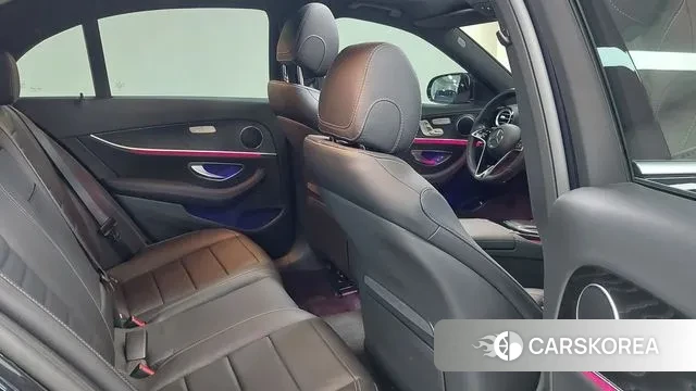 Mercedes-Benz E-Class W213 id 3675059 из Кореи 17