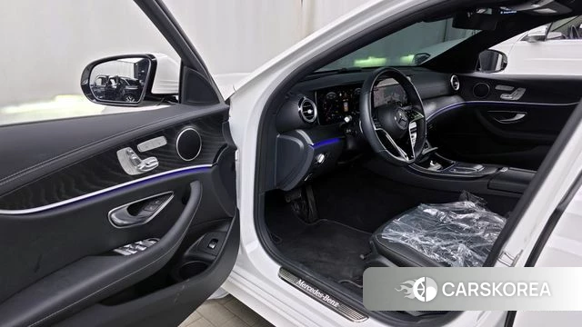Mercedes-Benz E-Class W213 id 3818453 из Кореи 20