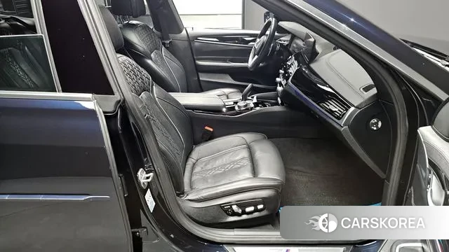 BMW 6 Series GT (G32) id 3018322 из Кореи 20