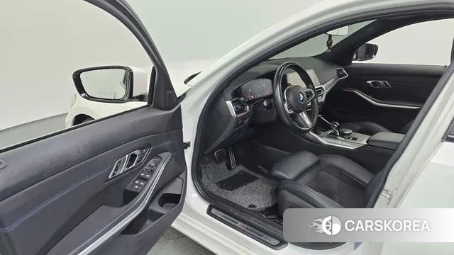 BMW 3 Series (G20) id 3578384 из Кореи 20