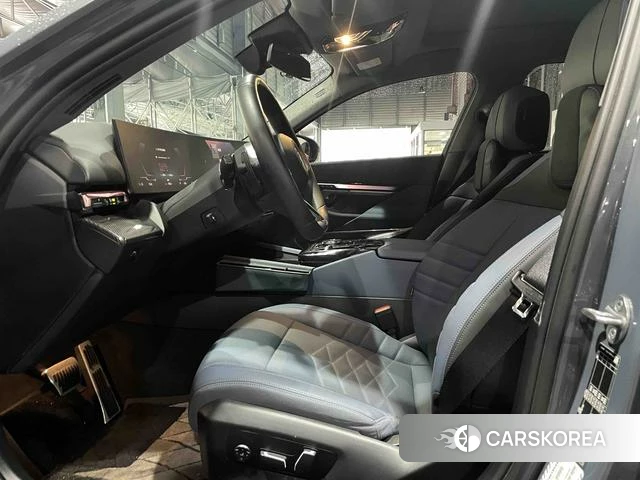 BMW i5 id 4353638 из Китая 17
