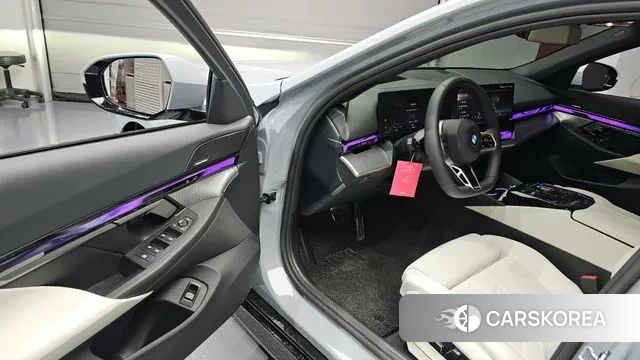 BMW 5 Series (G60) id 3585488 из Кореи 20