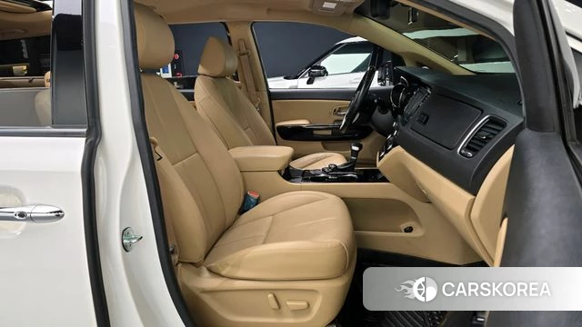 Kia The New Carnival id 3879468 из Кореи 20