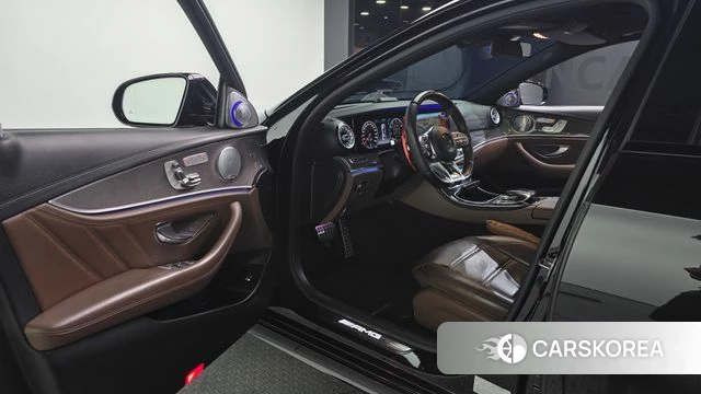 Mercedes-Benz E-Class W213 id 4708479 из Кореи 34